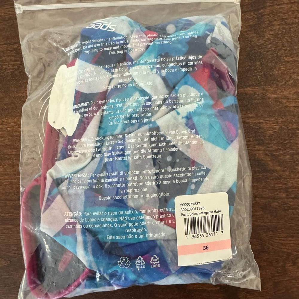 Speedo Women's Abstract Print One-Piece Swimsuit - Picture 6 of 6